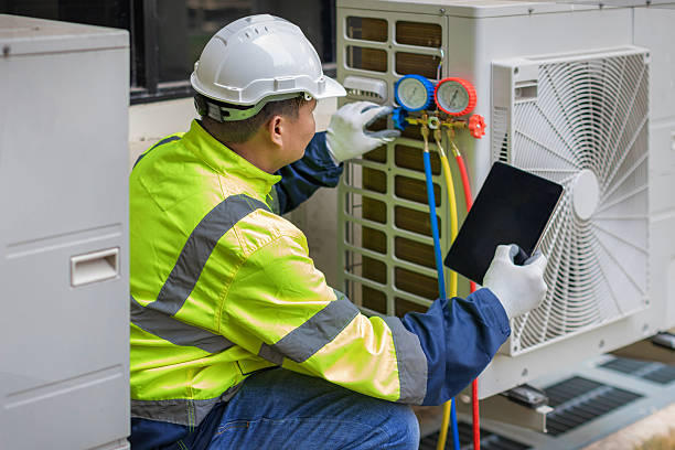 Professional Hvac Installation technician working in Rossville, MD